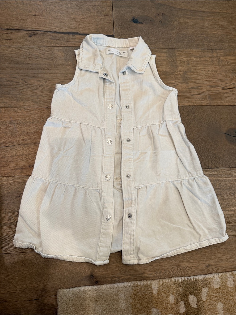Zara Cream Button-Front Collared Top